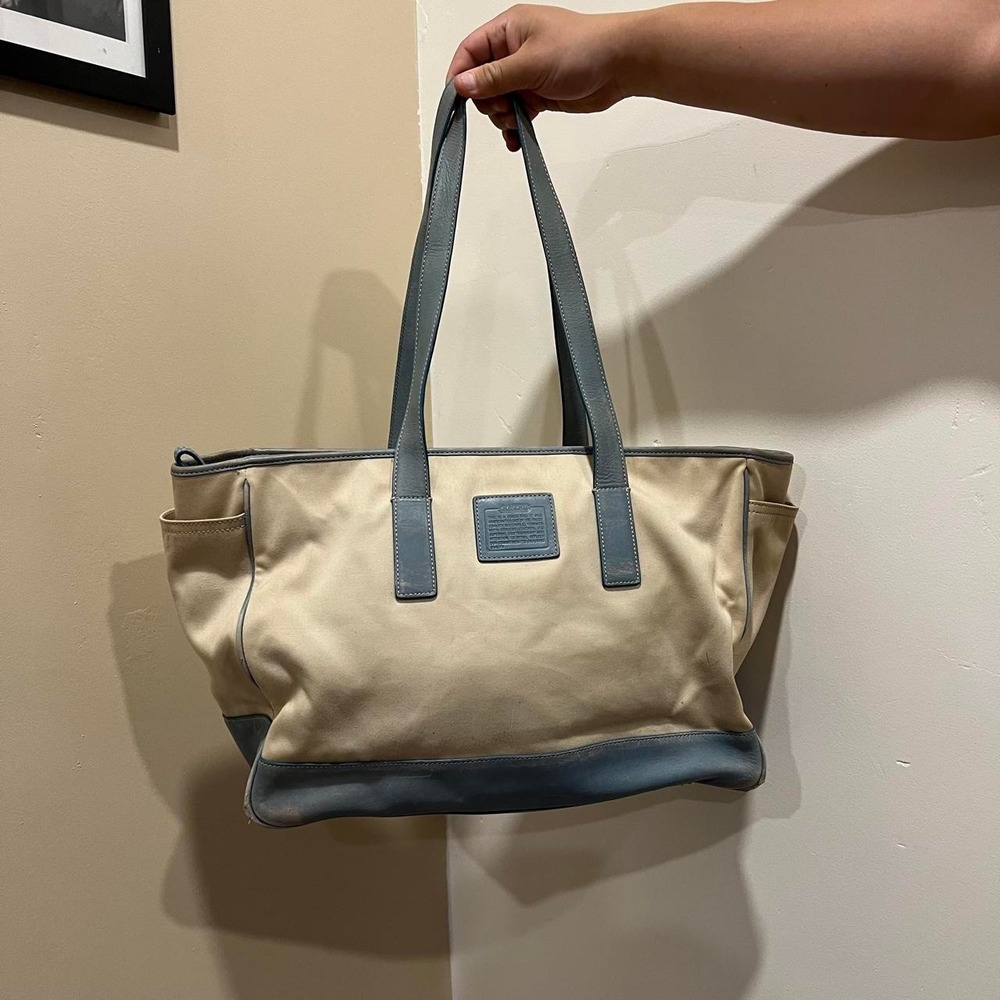 Y2K 2000s Coach Ivory Twill Hampton Diaper shoulder bag / handbag